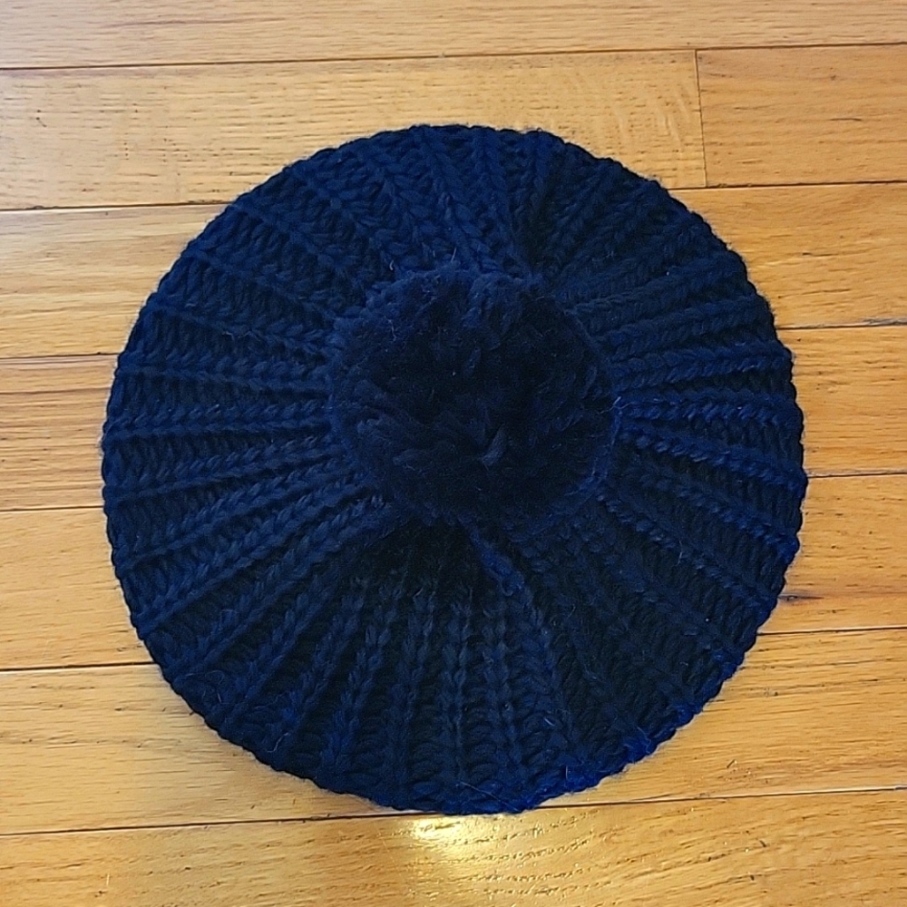 Steve Madden Beret Knit Hat